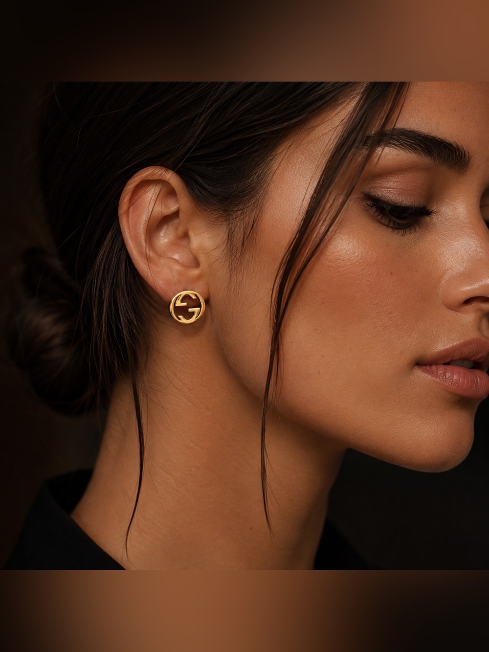 Gold Interlocking GG Logo Earrings - Picture 2 of 7